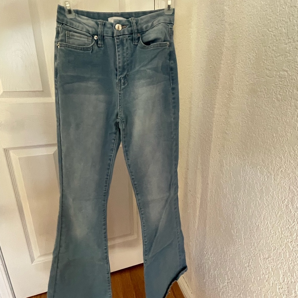 Low Waisted BellBottom Jeggings